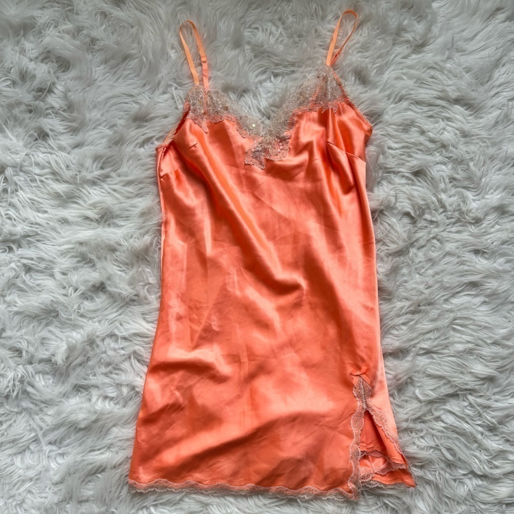 Victoria Secret Orange Lace Sequin Satin Slip Bow Detail Size Medium 🧡